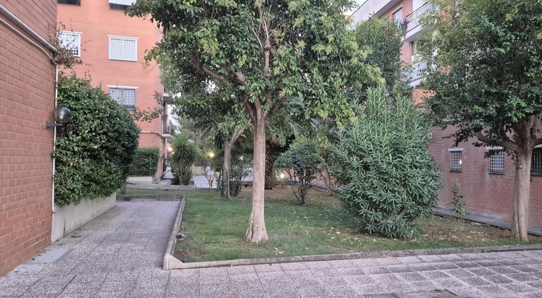 רומא Eur Fenix Apartment Free Parking Family מראה חיצוני תמונה